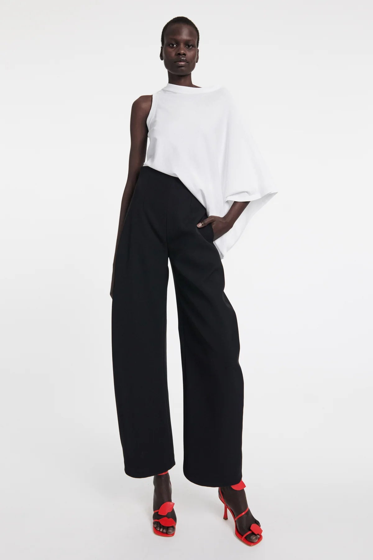 Rounded Tailored Trousers