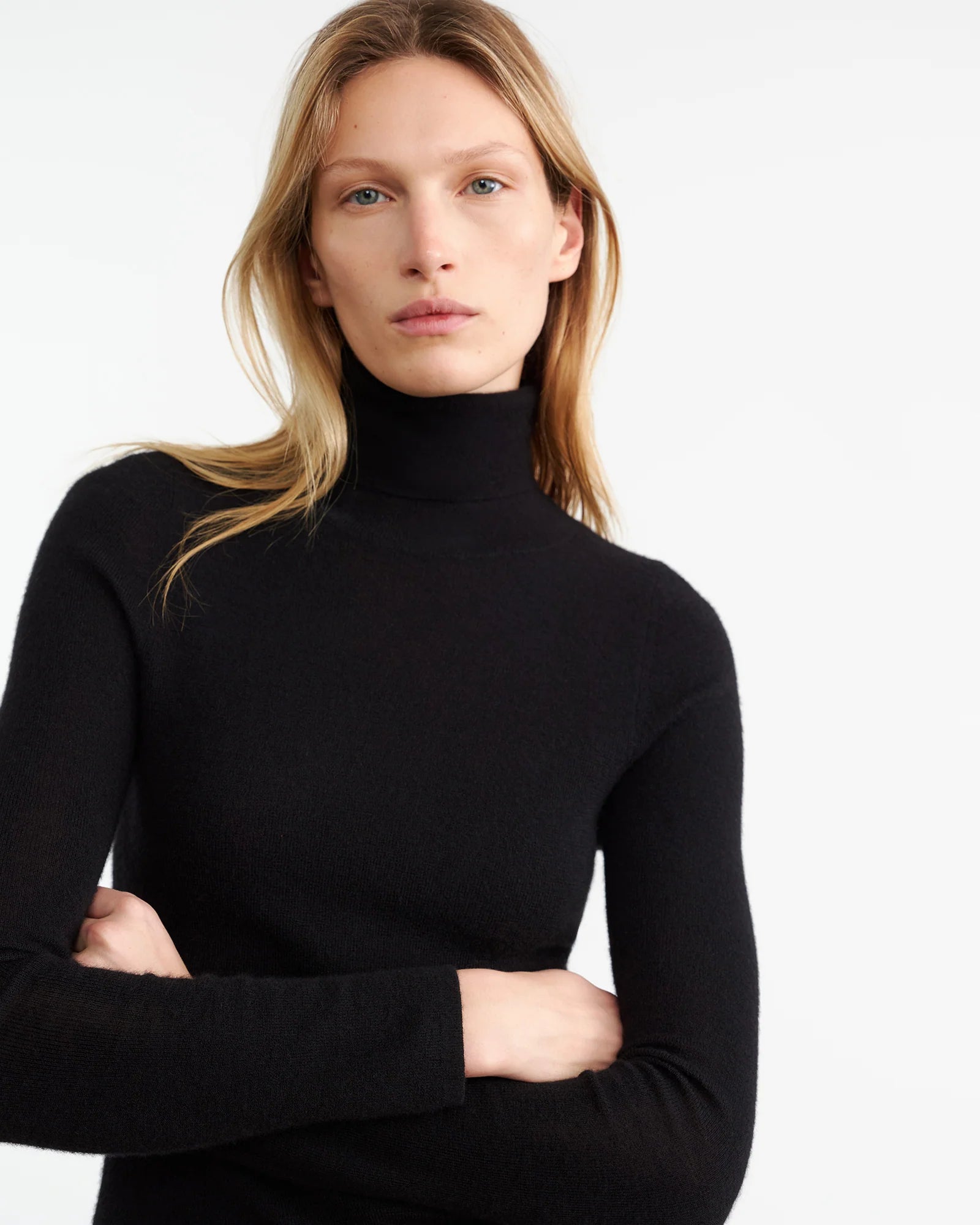 Lynnette Turtleneck