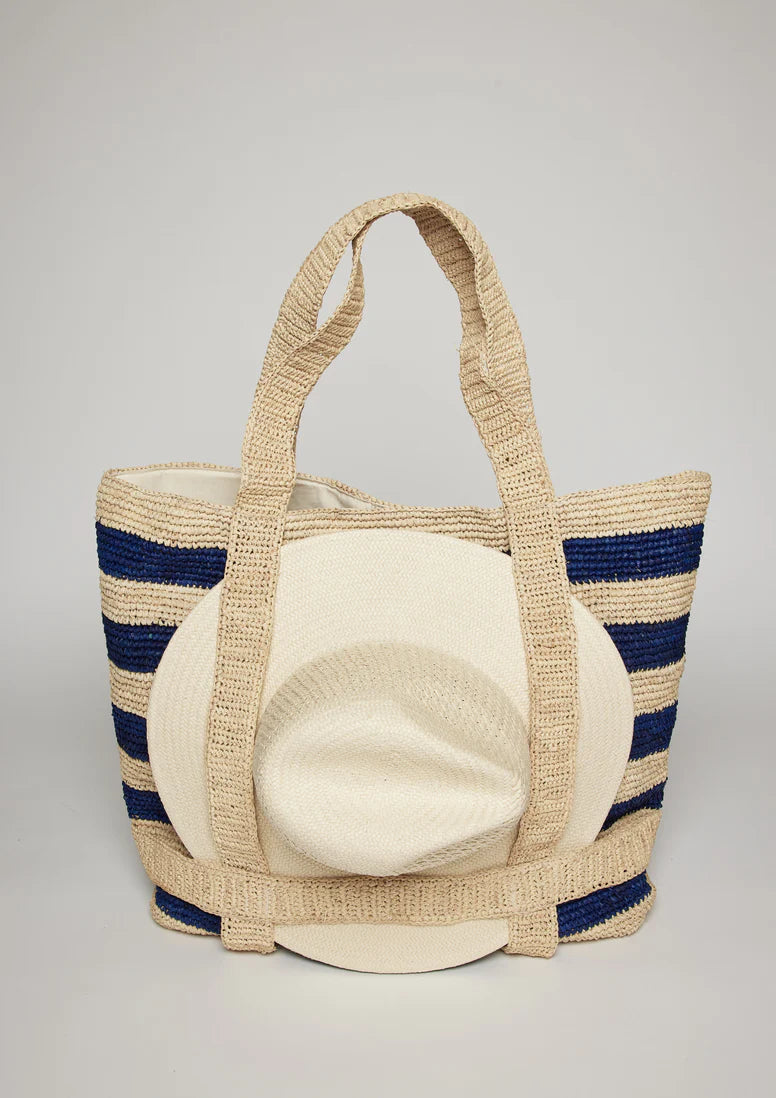 The Original Straw Traveler Bag